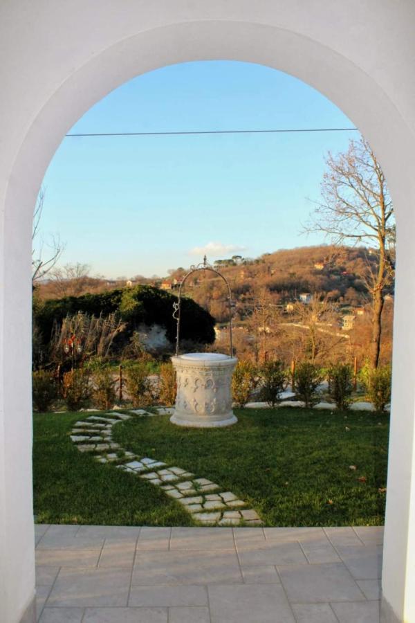 Tenuta Santo Stefano Azienda Agrituristica Santo Stefano del Sole Buitenkant foto