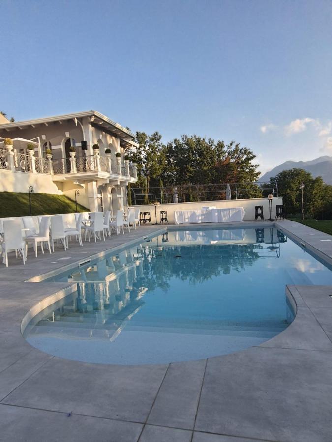 Tenuta Santo Stefano Azienda Agrituristica Santo Stefano del Sole Buitenkant foto